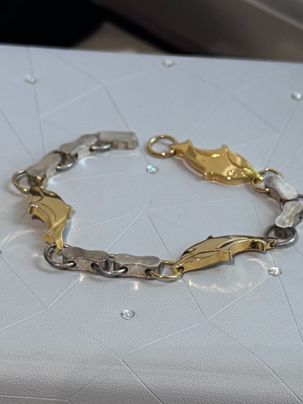 🐬✨ Vintage .925 Sterling Silver & Gold-Tone Dolphin Bracelet — Coastal Elegance